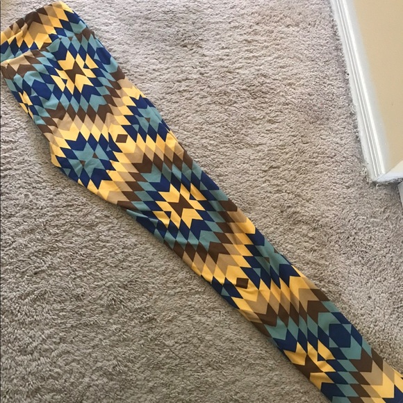 BNWOT Os leggings $15 each or 2 for $20 - Picture 3 of 3